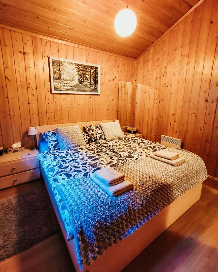 Lupshalte Villa Васен Екстериор снимка